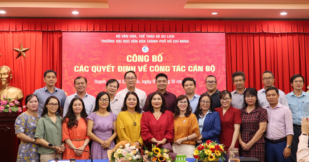 Trường Đại học Văn hóa TP. Hồ Chí Minh công bố quyết định bổ nhiệm Hiệu trưởng và Phó Hiệu trưởng nhiệm kỳ mới