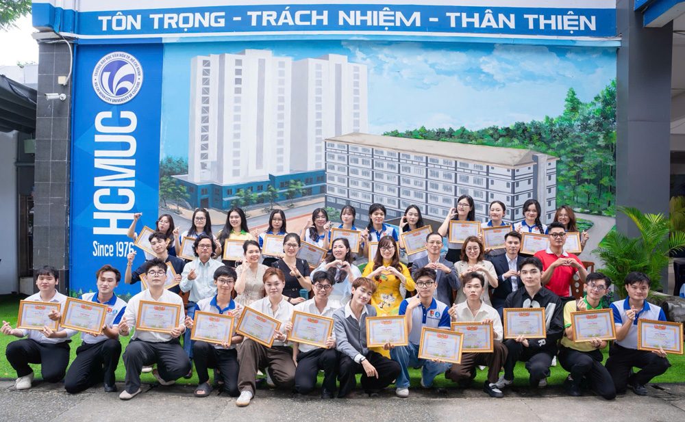 Khi nỗ lực được ghi nhận, khát vọng được tiếp nối – 72 dấu ấn đẹp của sinh viên Khoa Du lịch Trường Đại học Văn hóa TP. Hồ Chí Minh